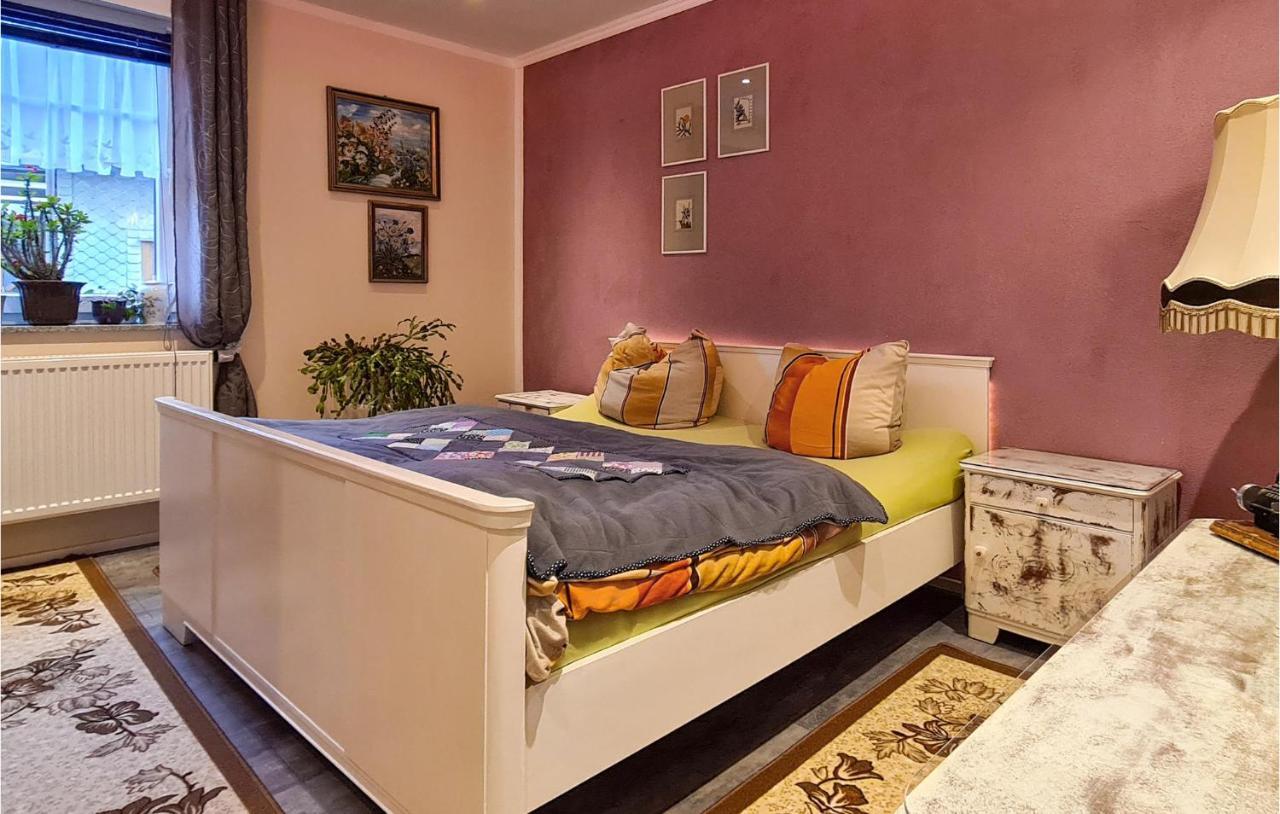 2 Bedroom Cozy Apartment In Suhl Exterior foto